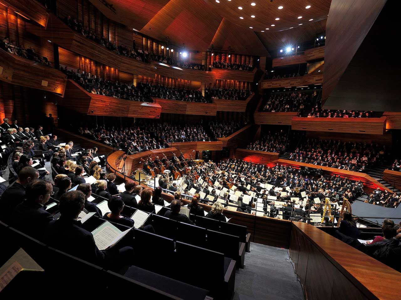 Mikko Franck and Orchestre Philharmonique de Radio France - i-PHENOMENON